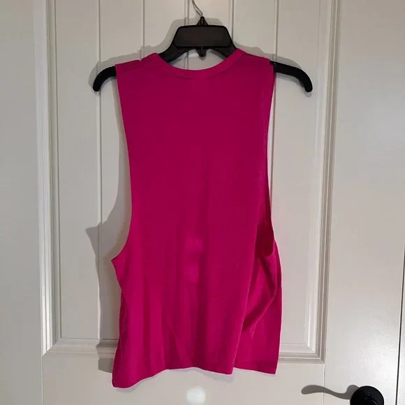 Nike Workout Tank - Picture 2 of 3